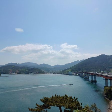 Tongyeong Bridge Hotel Exteriör bild